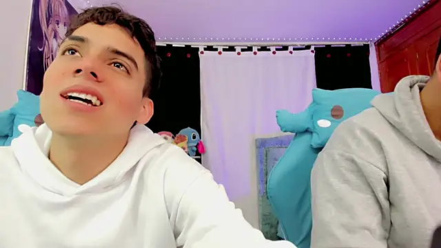 Snapshot of jake_and_joaquin chatting on 12.01.24 jake and joaquin online show from 12.01.24