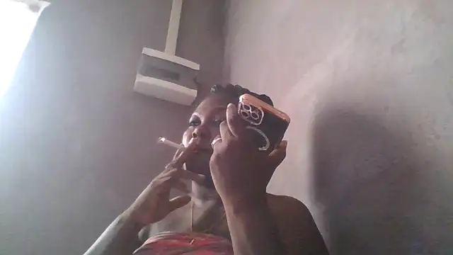 Snapshot of XgeileKutje chatting on 09.29.25 XgeileKutje online show from 09.29.25