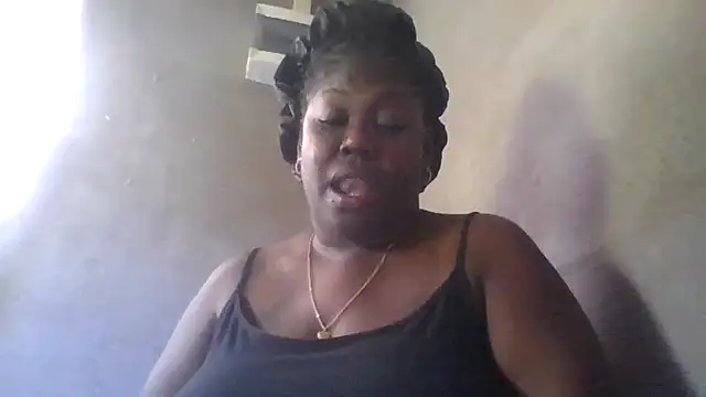 Snapshot of XgeileKutje chatting on 10.02.25 XgeileKutje online show from 10.02.25