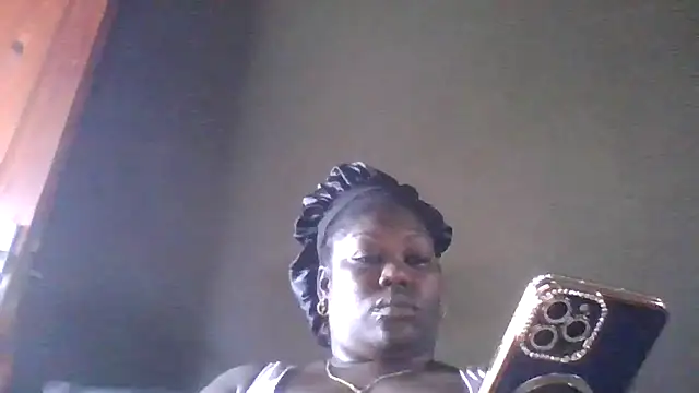 Snapshot of XgeileKutje chatting on 10.11.25 XgeileKutje online show from 10.11.25