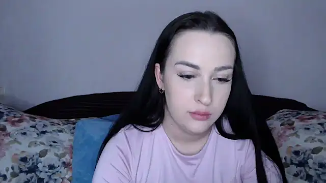 Snapshot of vitalina_freedom chatting on 01.08.25 vitalina freedom online show from 01.08.25