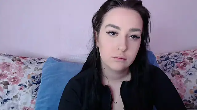 Snapshot of vitalina_freedom chatting on 02.24.25 vitalina freedom online show from 02.24.25