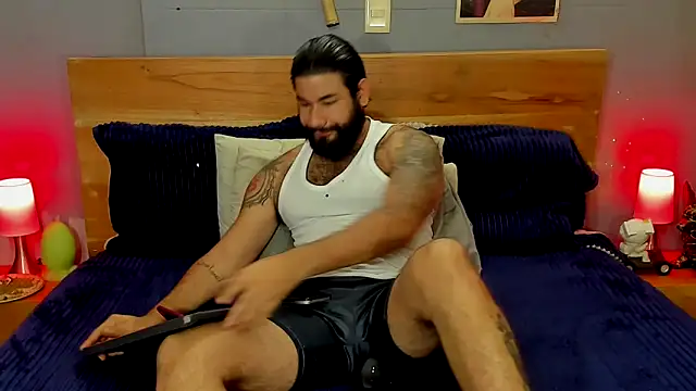 Prometeo-grizzly online show from 10.17.25