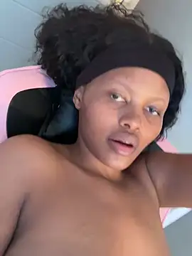 Snapshot of Neelo-Smith chatting on 02.01.25 Neelo-Smith online show from 02.01.25