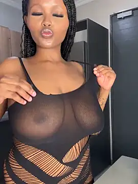 Snapshot of Neelo-Smith chatting on 02.19.25 Neelo-Smith online show from 02.19.25