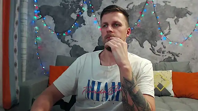 VikingChrisss online show from 12.21.24