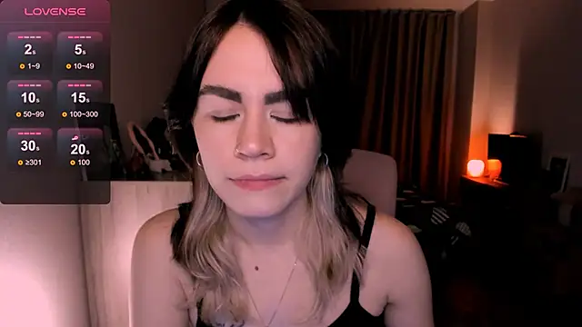 Snapshot of _selectrra chatting on 03.10.25  selectrra online show from 03.10.25