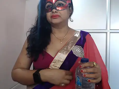 Snapshot of sexy_jaaan chatting on 12.27.24 sexy jaaan online show from 12.27.24