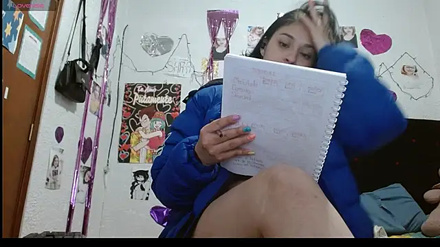 Saray extrovert  online show from 03.10.25