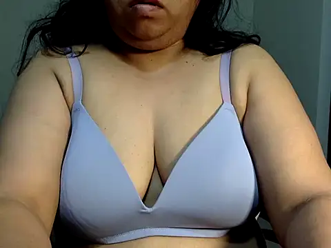 Snapshot of soniasharma0223 chatting on 02.12.25 soniasharma0223 online show from 02.12.25