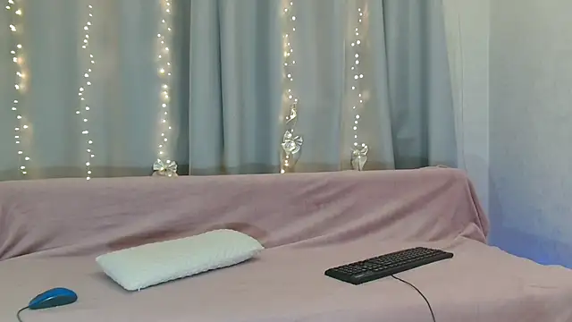 Snapshot of Imcarrieberry chatting on 02.03.25 Imcarrieberry online show from 02.03.25