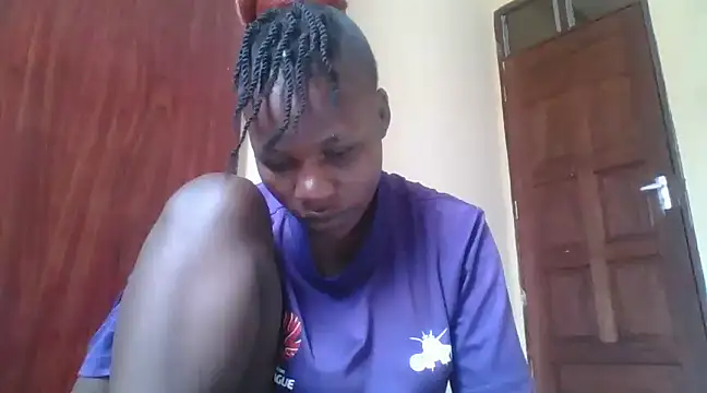 Snapshot of prettychic5 chatting on 12.09.24 prettychic5 online show from 12.09.24