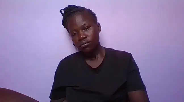 Snapshot of prettychic5 chatting on 02.12.25 prettychic5 online show from 02.12.25