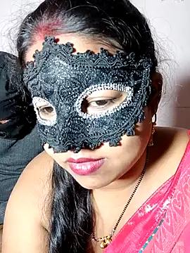 Snapshot of Something_61 chatting on 02.10.25 Something 61 online show from 02.10.25