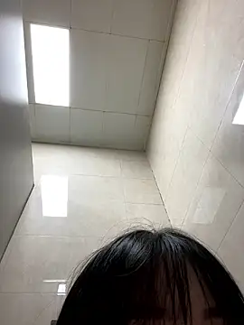 Snapshot of Asia-Lynn chatting on 12.08.24 Asia-Lynn online show from 12.08.24