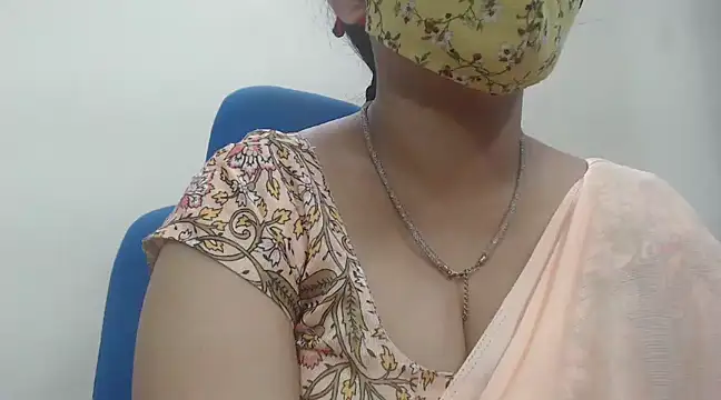 Lovely Siri 23 online show from 02.20.25