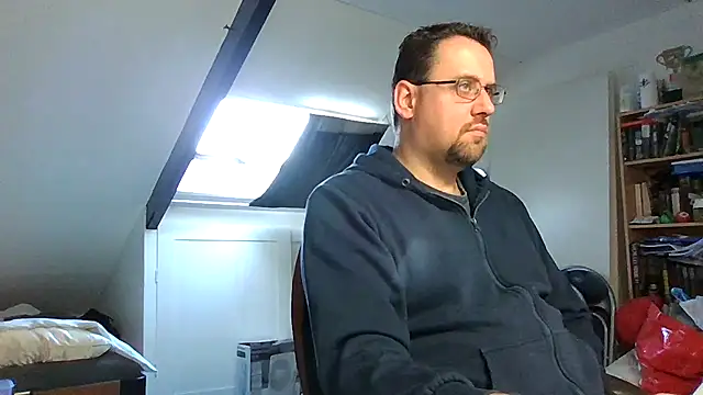 Snapshot of rdewaard81 chatting on 10.01.25 rdewaard81 online show from 10.01.25