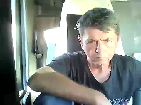 Snapshot of czarek888 chatting on 10.02.25 czarek888 online show from 10.02.25