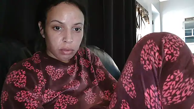 Snapshot of MadyTaylor chatting on 09.11.25 MadyTaylor online show from 09.11.25