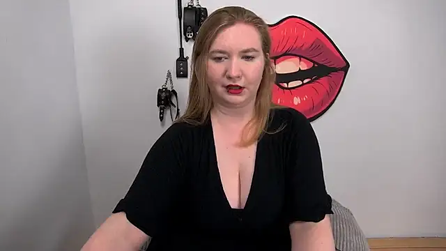 LaraDream online show from 09.13.25