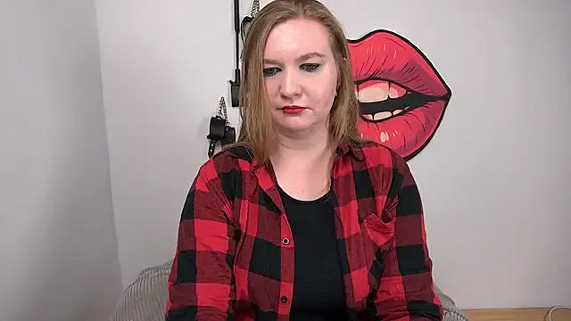 LaraDream online show from 09.27.25