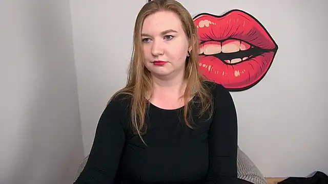 LaraDream online show from 10.27.25