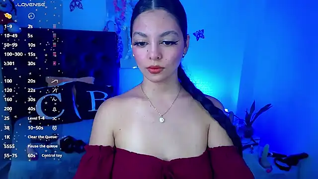 Snapshot of susan_smith18 chatting on 01.24.25 susan smith18 online show from 01.24.25