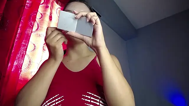 Snapshot of susan_smith18 chatting on 11.25.25 susan smith18 online show from 11.25.25