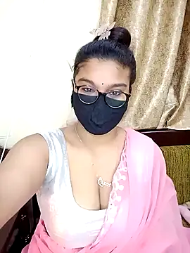 Snapshot of Jasmine_jaaan chatting on 01.08.25 Jasmine jaaan online show from 01.08.25